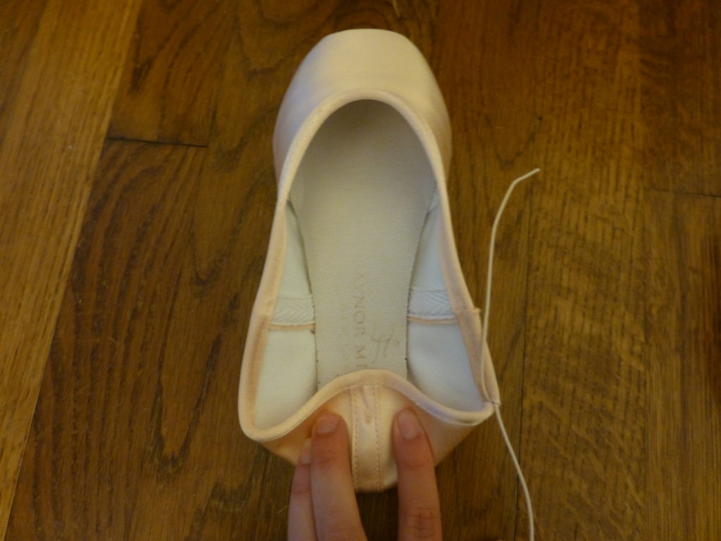 How to sew pointe shoes, folding heel | Dance Insight